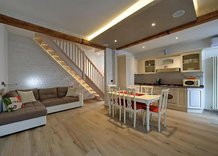 Vicolo Mincio Feriehus *